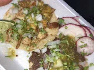 Arturo’s Tacos