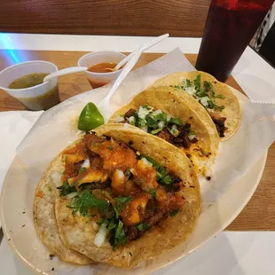 Pastor tacos