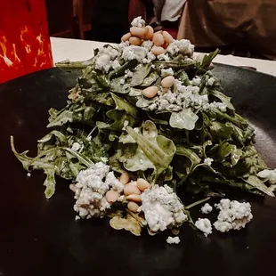 Arugula con Fichi, Pinoli e Gorgonzola