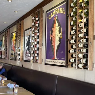 Decor is very Italian looking