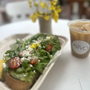 Breaky avo toast &amp; latte
