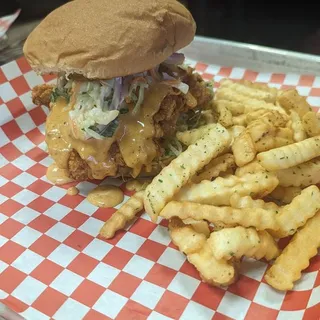 Fried Chicken Burger w/ Coleslaw