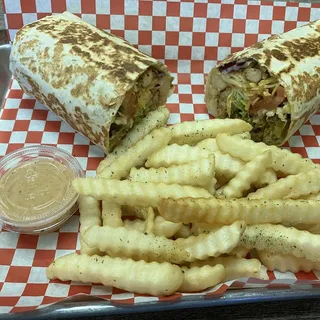 Grilled Chicken Wrap w/ Bell Pepper & Onion