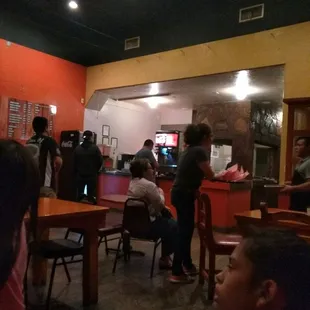 Same owners and food meñu as El Burron. Great tasting carne asada and the salsa is delicious.