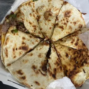 Steak Quesadilla bland and not hot