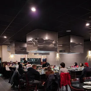 sushi and sashimi, interior