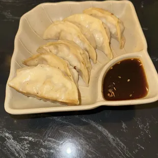 Gyoza (japanese Dumplings)