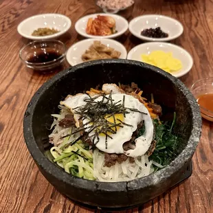 Dol sot bibimbap
