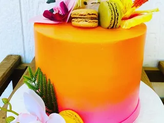 La Peque Bakery & More