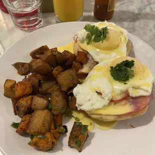 Eggs Benedict