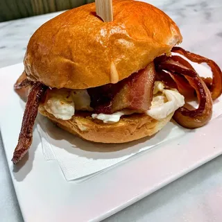 Aussie Bacon & Egg Roll