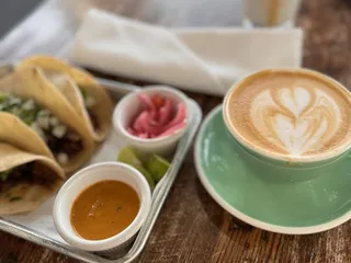 La Finca Coffee & Bakery