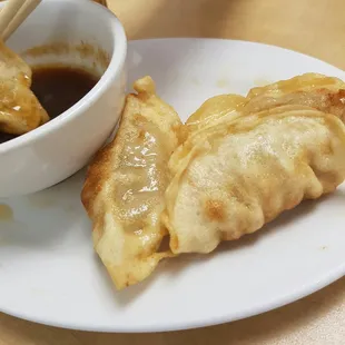 They offer fried and steamed Dumplings of which I liked the fried better...however both are good so decide for yourself.