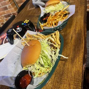 Smash burgers
