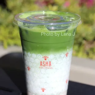 Asian Pear Matcha Latte ($6.50) - it's good; I like the Hosui Asian pear purée