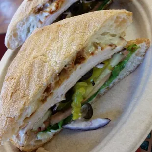 BBQ HOT CHICKEN SANDWICH