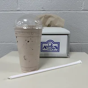 Peanut butter shake -- large