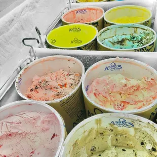 Ice cream tubs