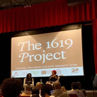 wonderful event to break down the 1619 project (@powerhouse)