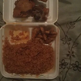 Tiny hard meat taste like trash!
