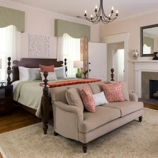 Maple Suite - can be a one or two bedroom suite