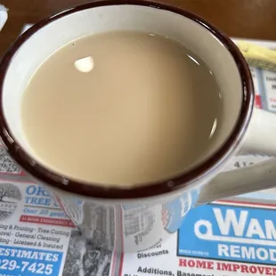 First time I get a tea served this way with no tea pot, no saucer to place my tea bag.