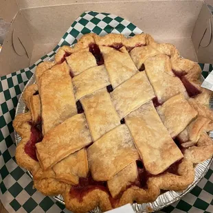 Bluebarb pie
