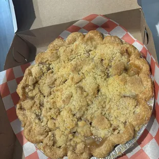 Apple crumble pie