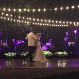 You can see the band setup here during our first dance