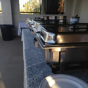 SELF SERVICE BUFFET
Our staff will deliver, set up, and take down your buffet after your event.