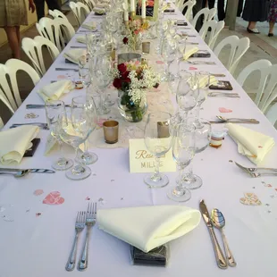 China, Glassware &amp; Linen Silverware Rental