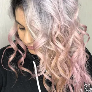 Grey to pink