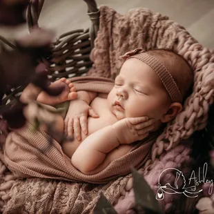 That hand placement though! My cup runs over!