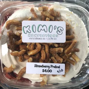 Strawberry Pretzel Salad &quot; Dessert&quot;
