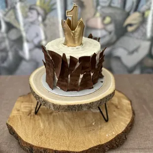 Custom dairy free smash cake