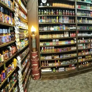 Lots &amp; lots of hot sauce!