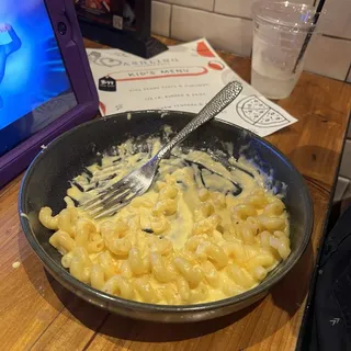 Kids Mac N Cheese & Veggies