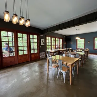 Ashton Creek Vineyard