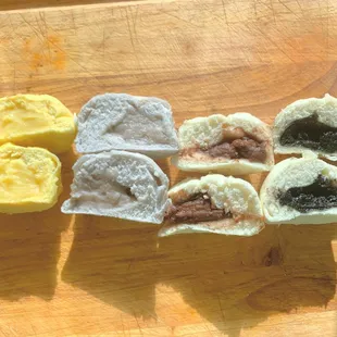 Side order of buns - 4pc per order. Taro, custard, black sesame, and red bean fillings