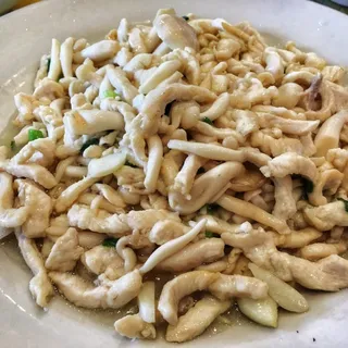 59. Shredded Chicken with White Beech Mushroom /