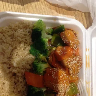 Orange veggie chicken