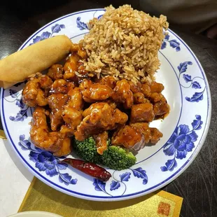 General Tso's Chicken with Fried Rice and Egg Roll