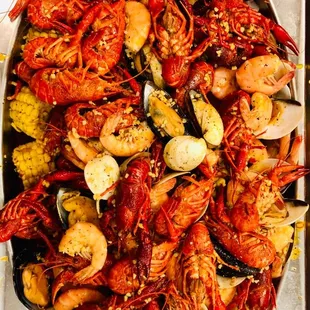 a plate of steamed shrimp and shrimp