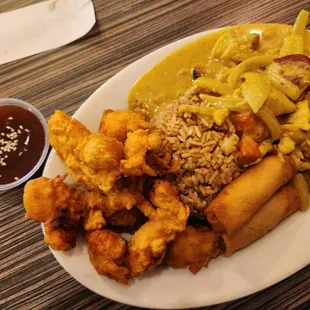 Sesame Chicken (white meat) w sauce on side and Chicken Curry Lunch Combo w fried rice and spring roll