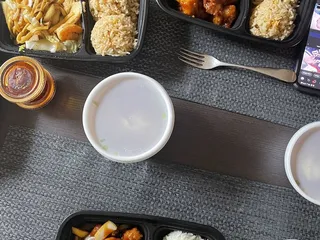 April's Chinese