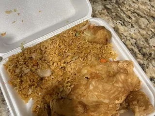 Lee's Kitchen