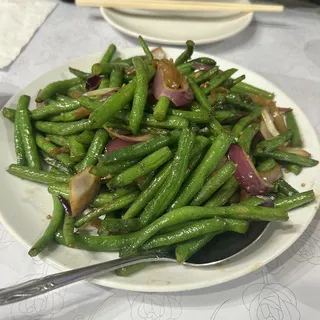 Sichuan Style Dried Fried String Beans