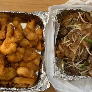 Beef Chow Fun with XO Chili Sauce XO