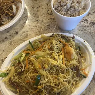 Singapore noodles Delish! Slight curry flavor but not overpowering.