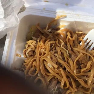 the beef LO-mein :-$ tastes great
